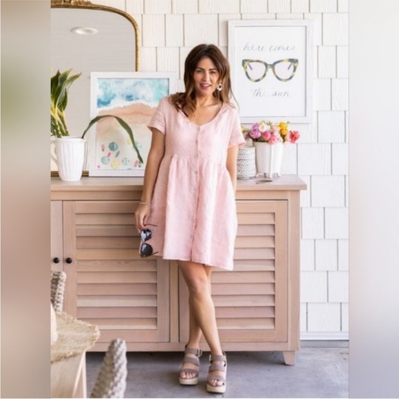 Jillian Harris Dresses & Skirts - Linen Jillian Harris x PRIV dress size S